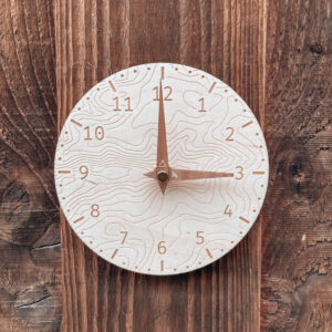 Wooden wall clock - Contours